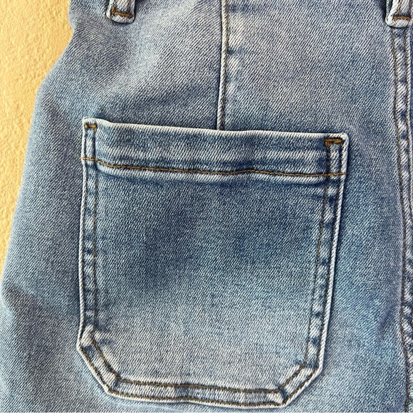 Risen Jeans Center Seam Denim Shorts Women’s Small Blue Stretch Casual - Picture 6 of 11